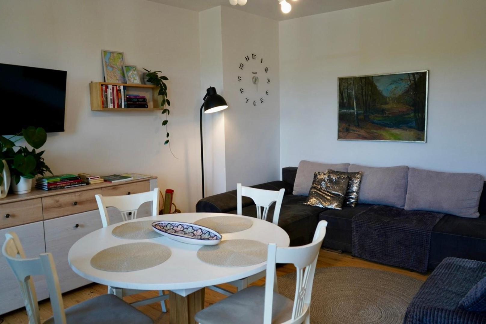 Apartamento Artystyczna Przestrzen Przy Zabytkowym Dworcu *
