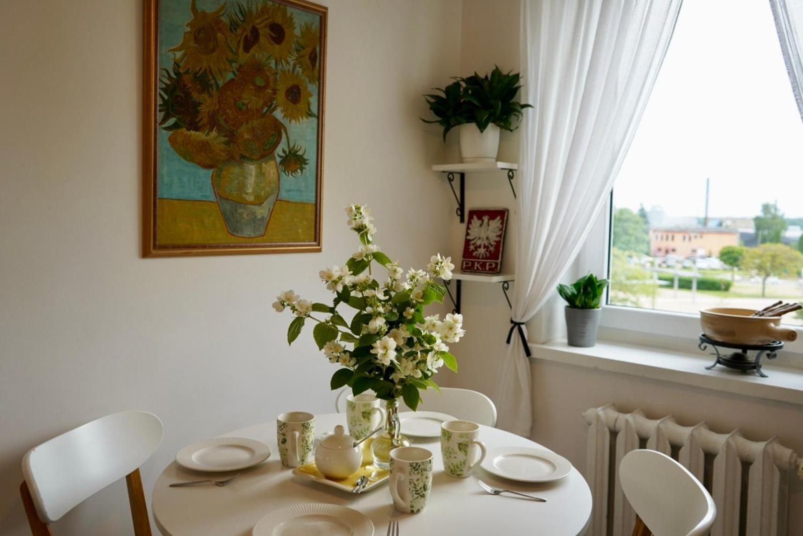 Apartamento Artystyczna Przestrzen Przy Zabytkowym Dworcu *